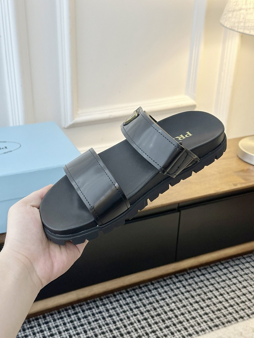 P*DA Slippers （MATTE BLACK)