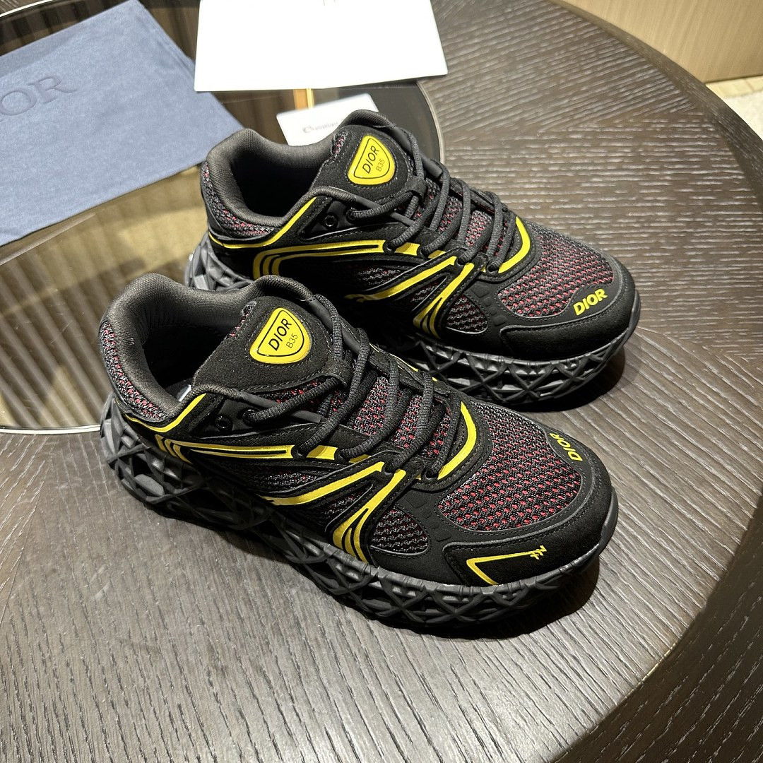 DR B35 NXXT sneaker