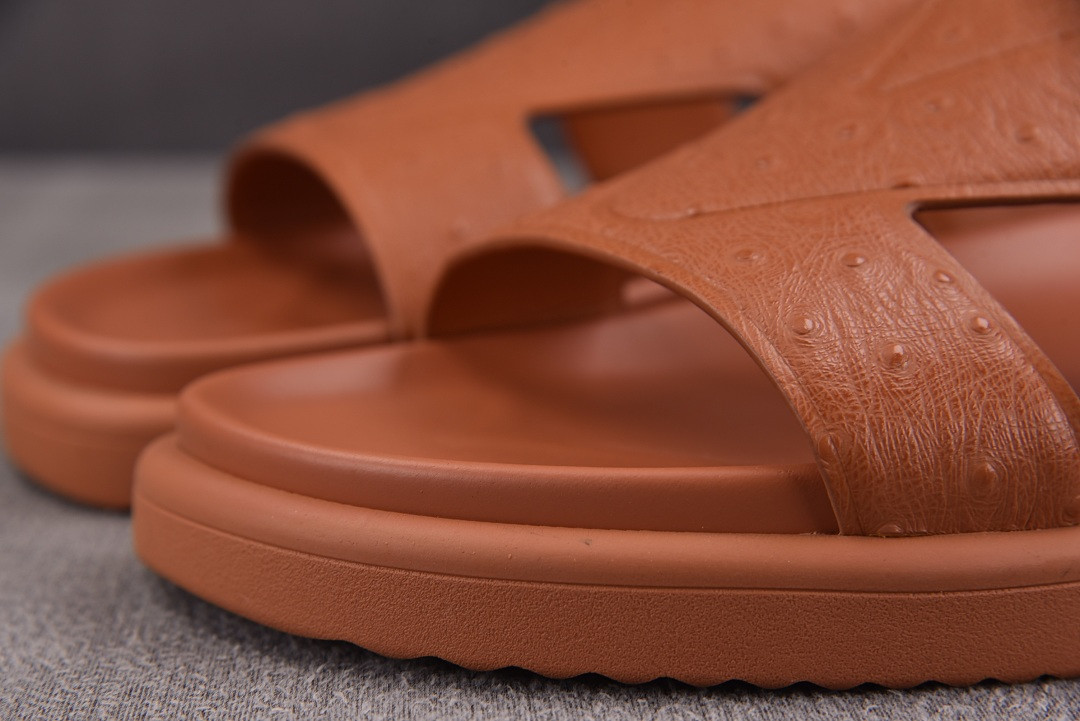 LOU1_TON SLIPPERS