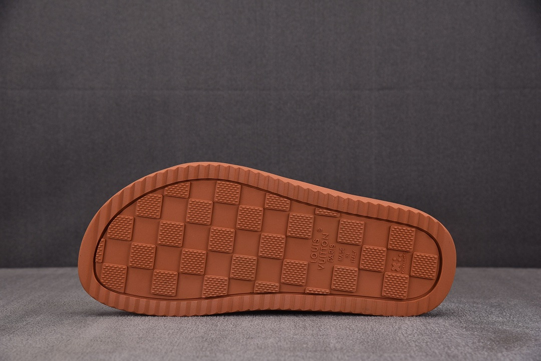 LOU1_TON SLIPPERS