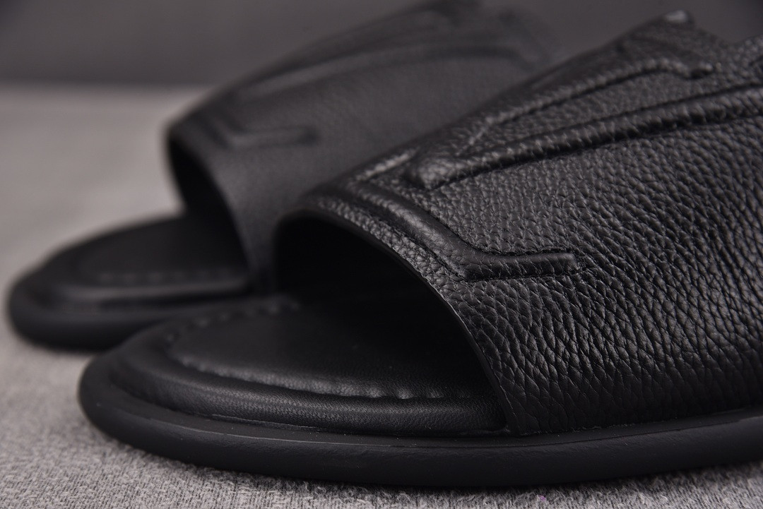 LOU1_TON SLIPPERS