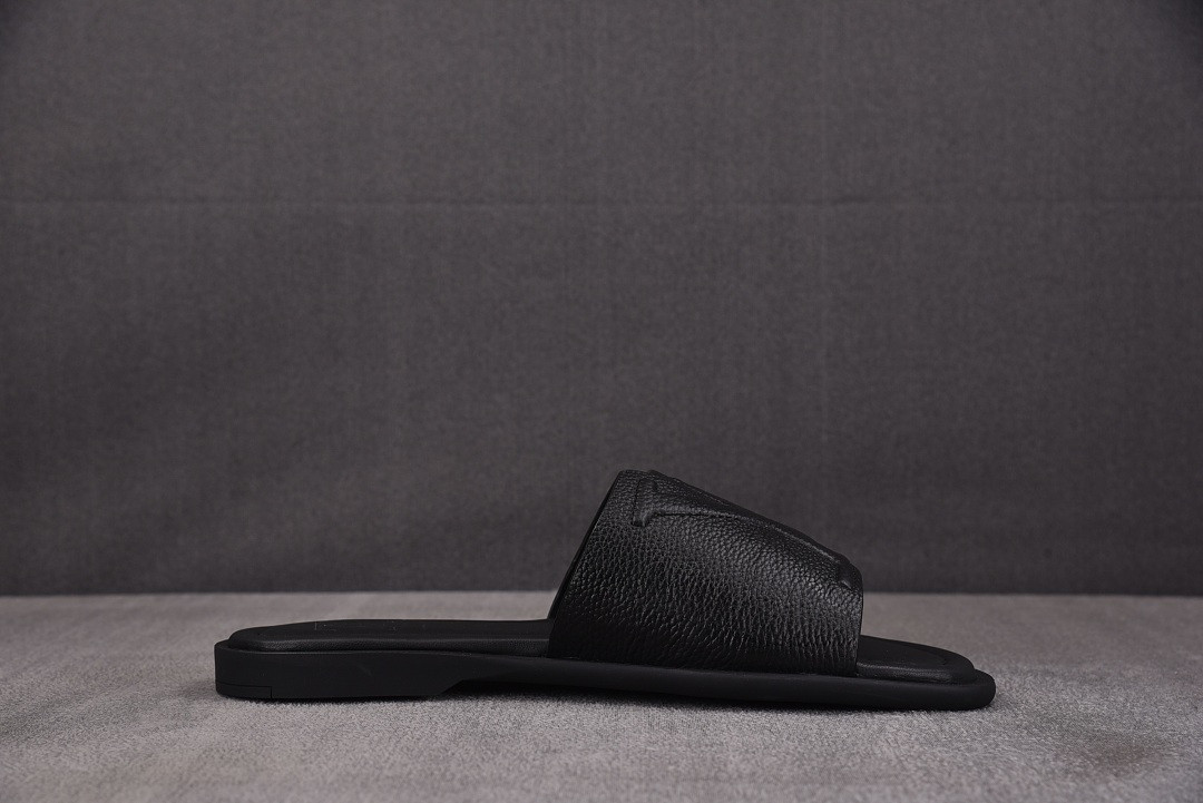 LOU1_TON SLIPPERS