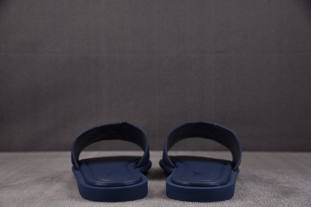 LOU1_TON SLIPPERS