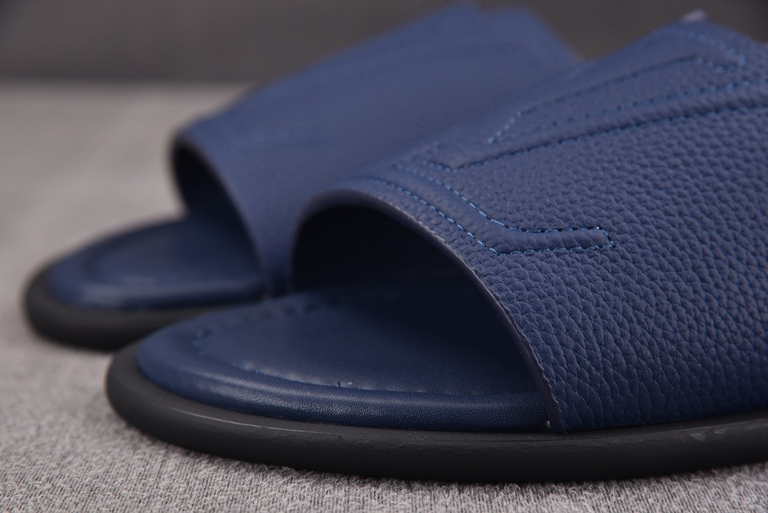LOU1_TON SLIPPERS