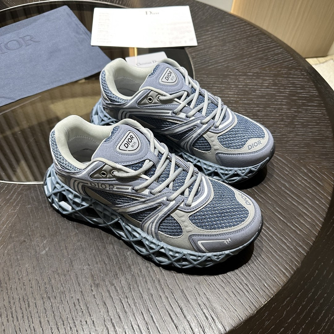 DR B35 NXXT sneaker