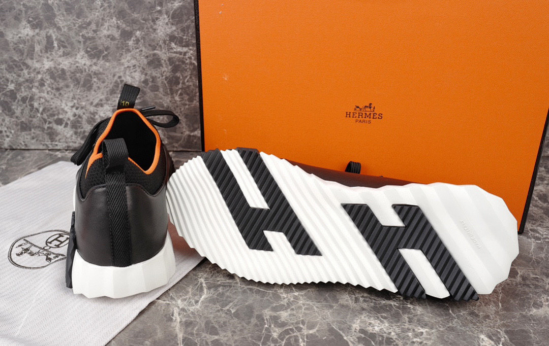 H*ER*MES SNEAKER