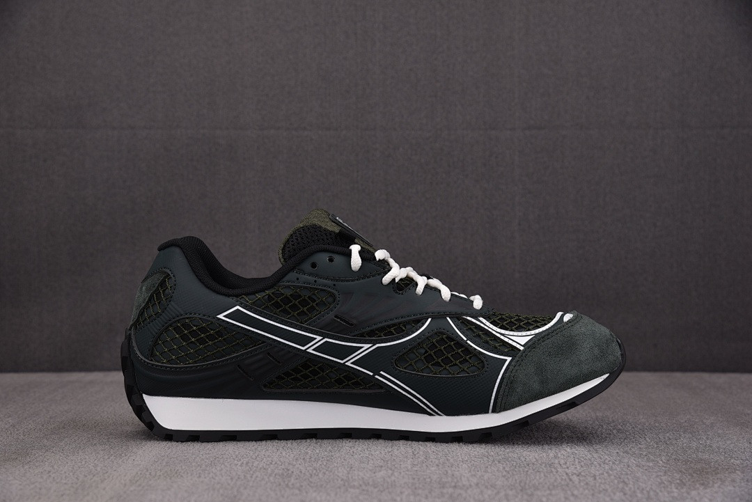 B0tt*ga Ven*ta Orbit Sneaker