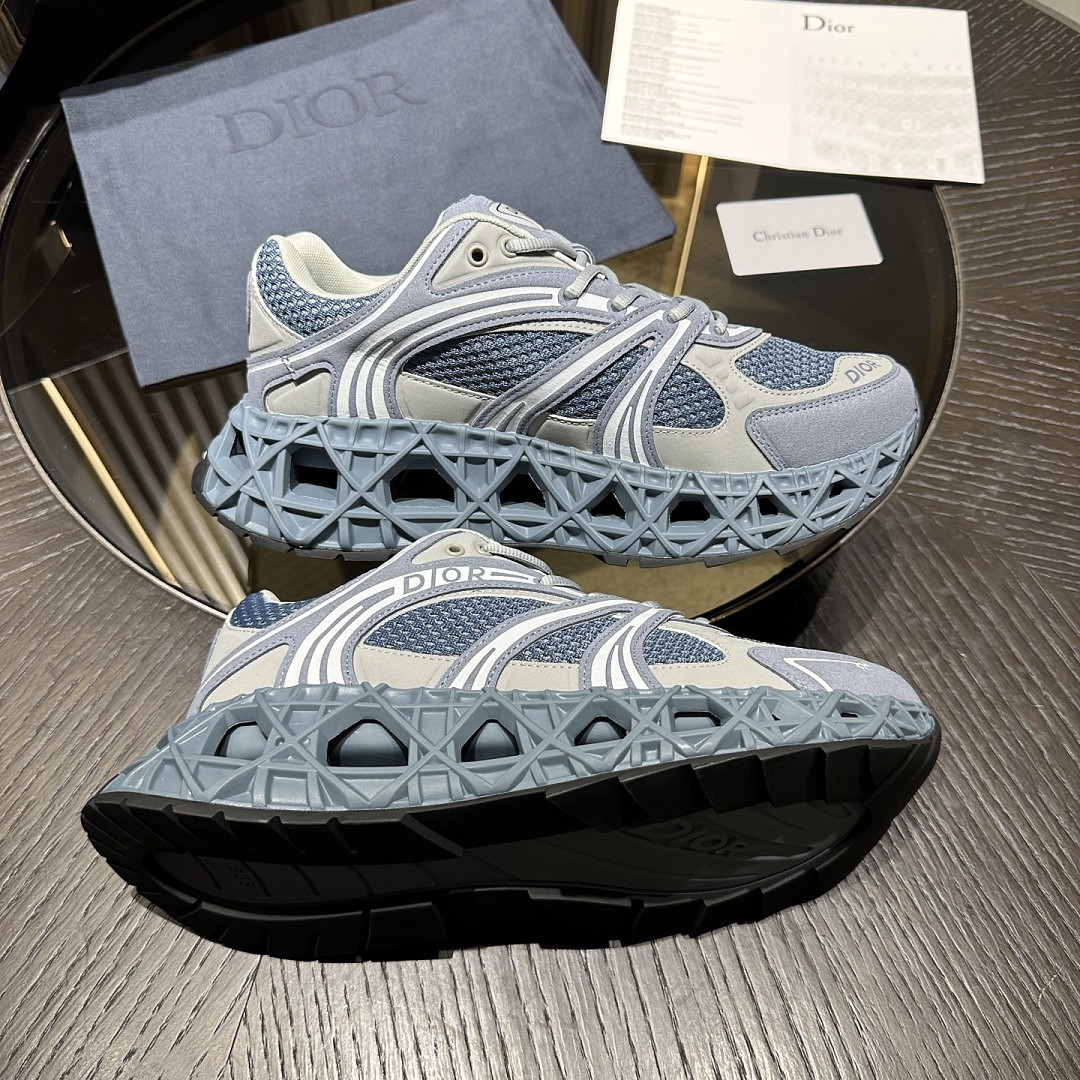 DR B35 NXXT sneaker