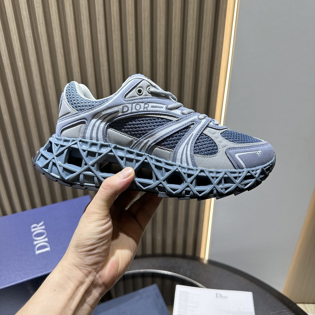 DR B35 NXXT sneaker
