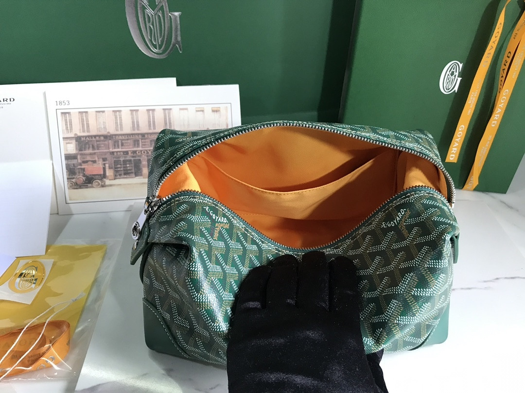 G09ard Boeing 25 Toilet Bag