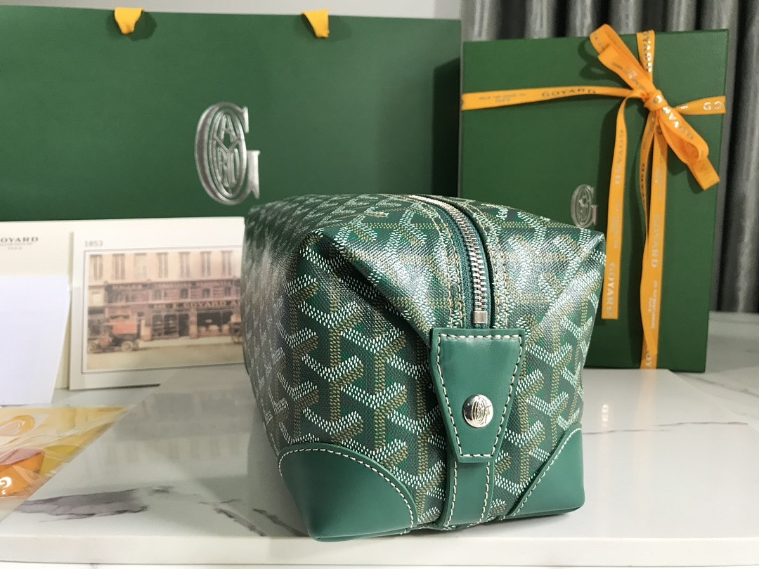 G09ard Boeing 25 Toilet Bag