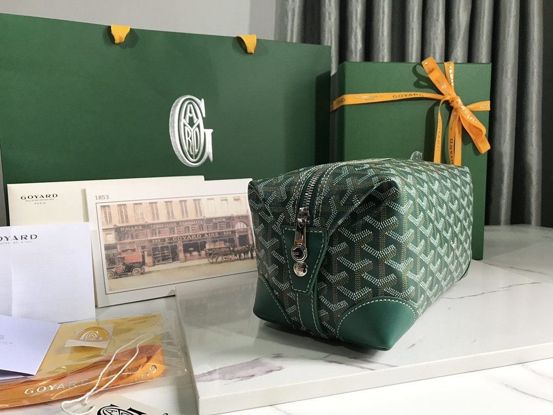 G09ard Boeing 25 Toilet Bag