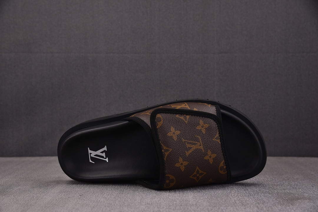 LOU1_TON SLIPPERS