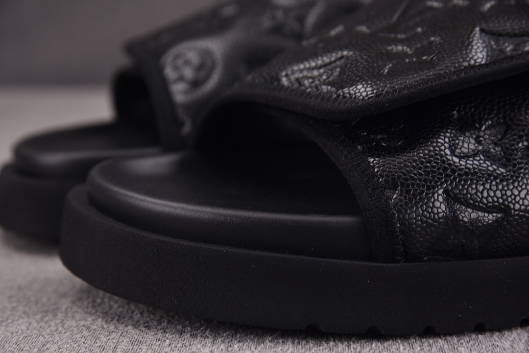 LOU1_TON SLIPPERS