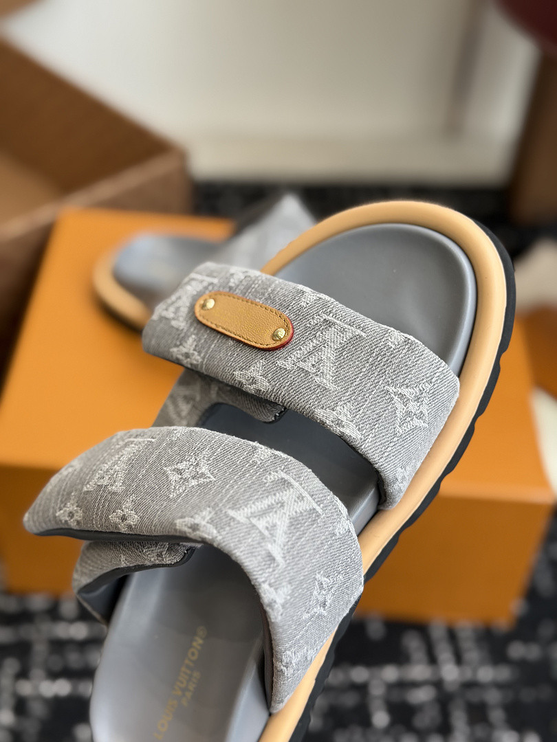 LOU1_TON SLIPPERS