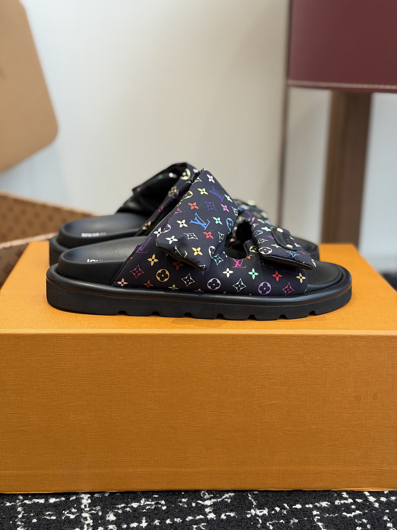 LOU1_TON SLIPPERS