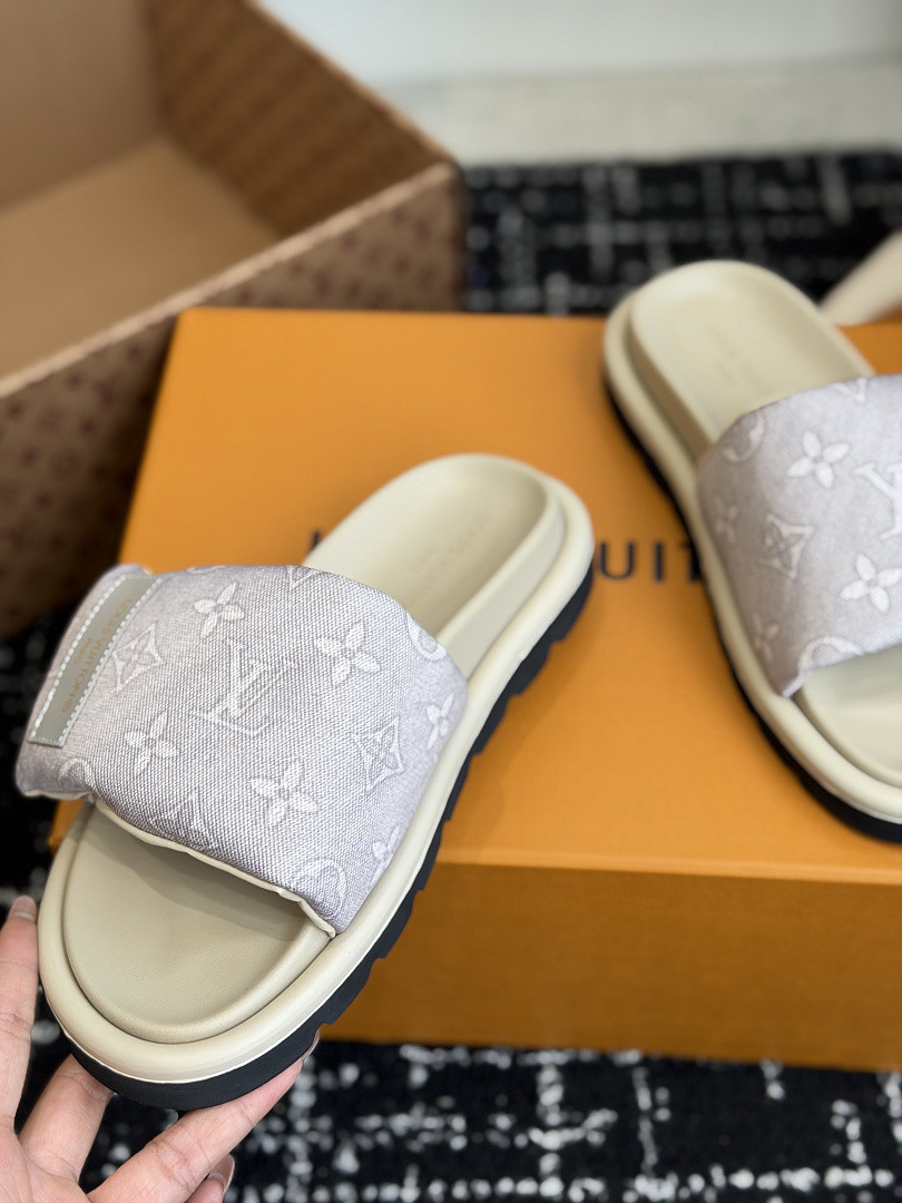 LOU1_TON SLIPPERS