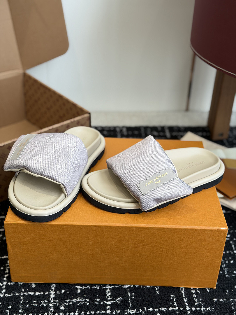 LOU1_TON SLIPPERS