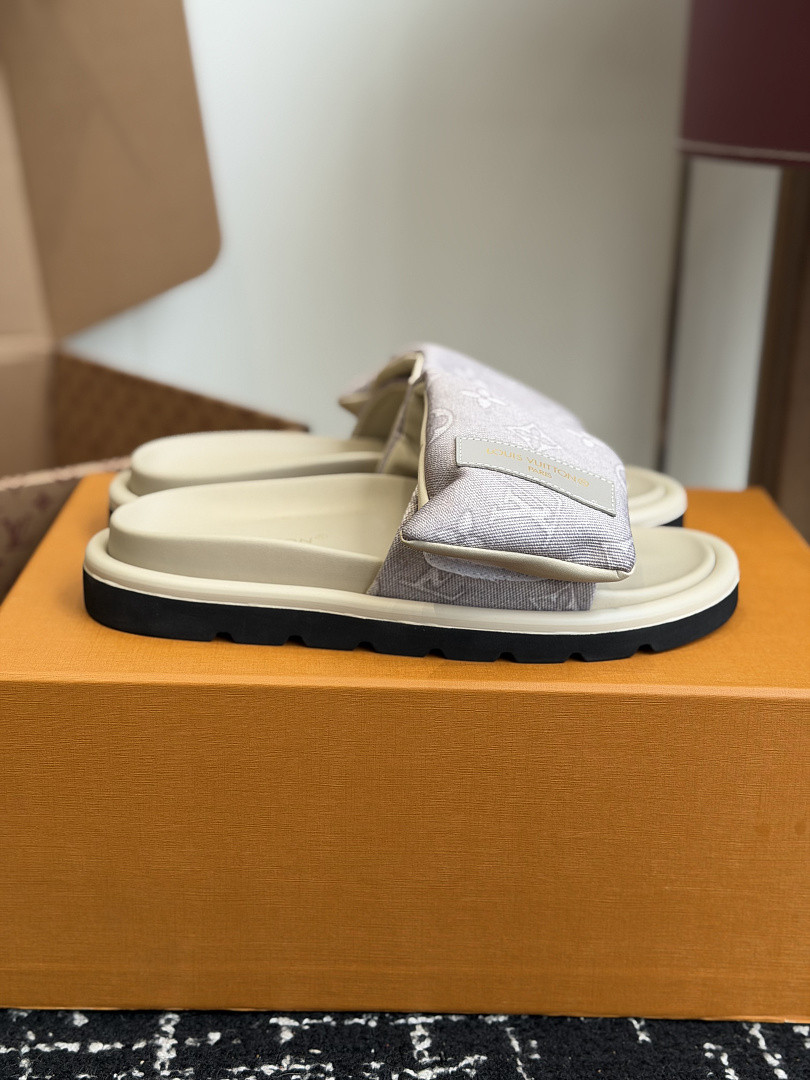 LOU1_TON SLIPPERS