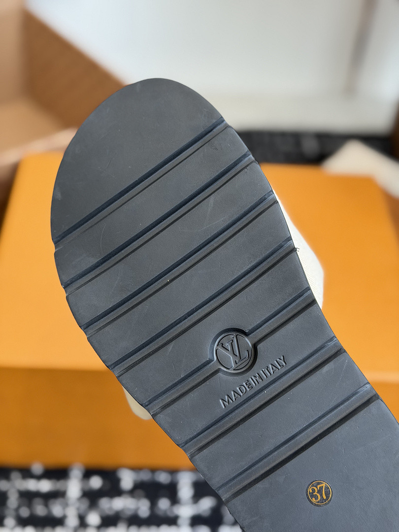 LOU1_TON SLIPPERS