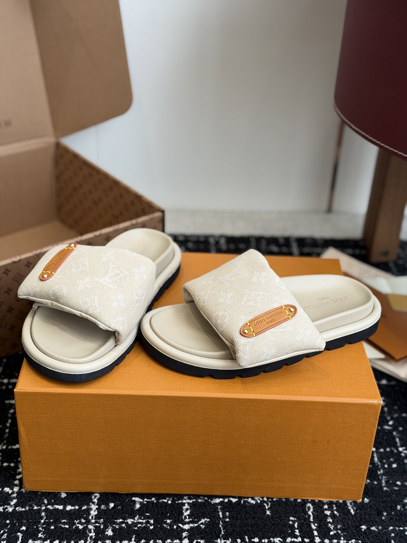 LOU1_TON SLIPPERS