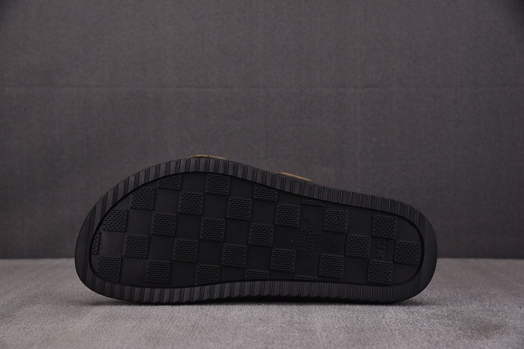 LOU1_TON SLIPPERS