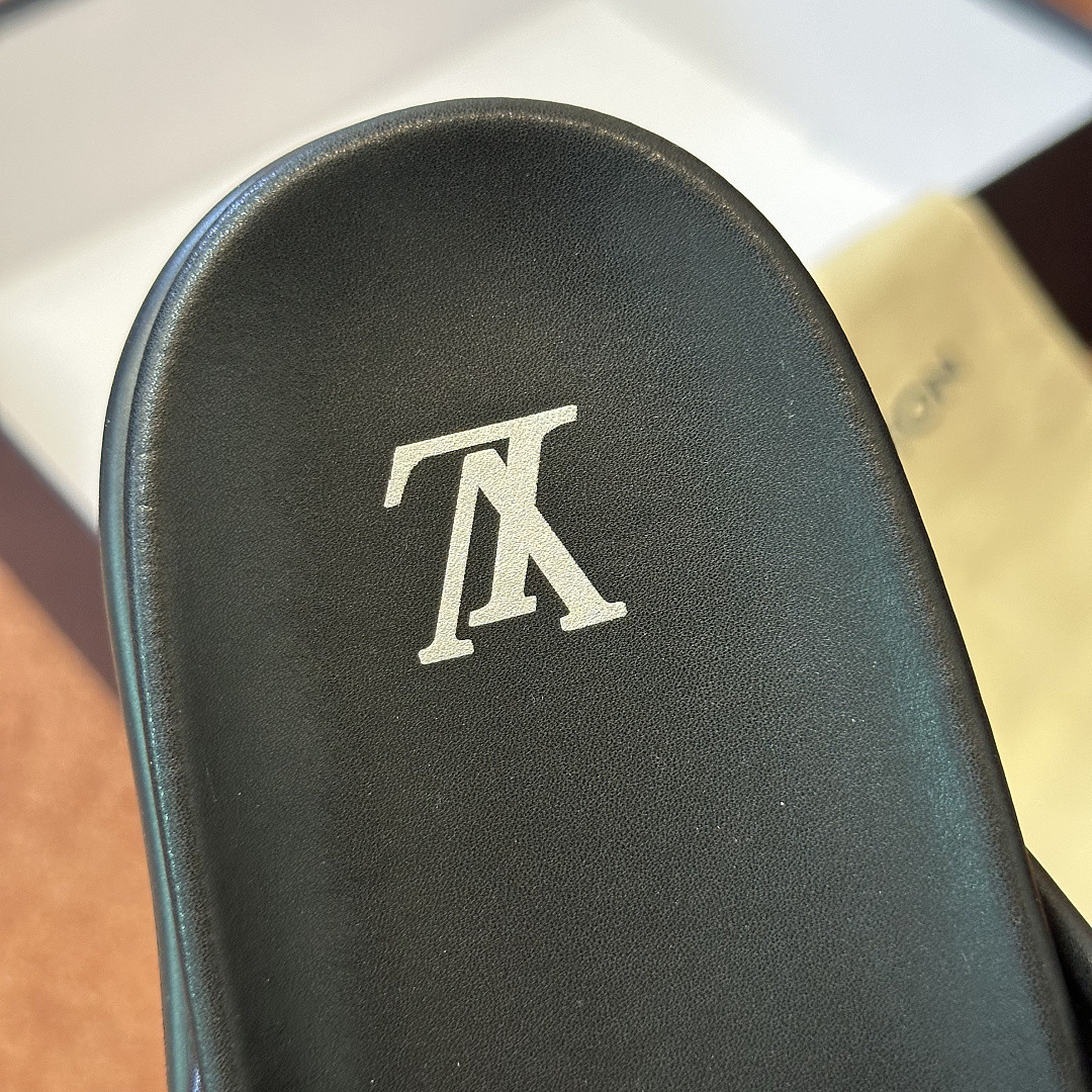 LOU1_TON SLIPPERS