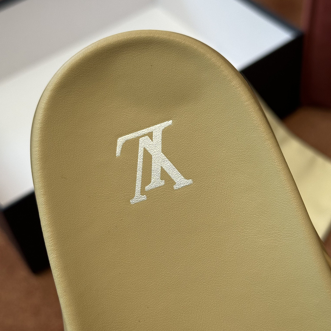 LOU1_TON SLIPPERS