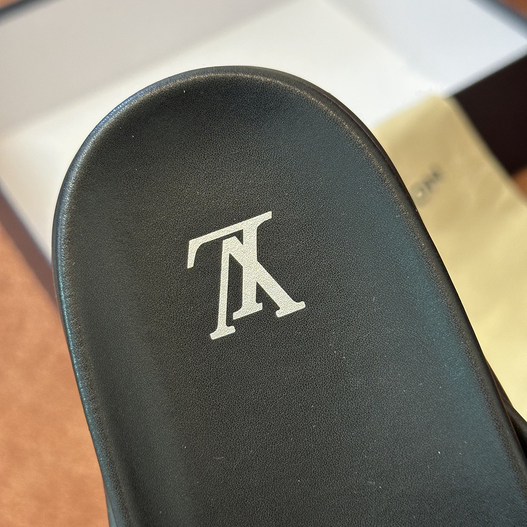 LOU1_TON SLIPPERS