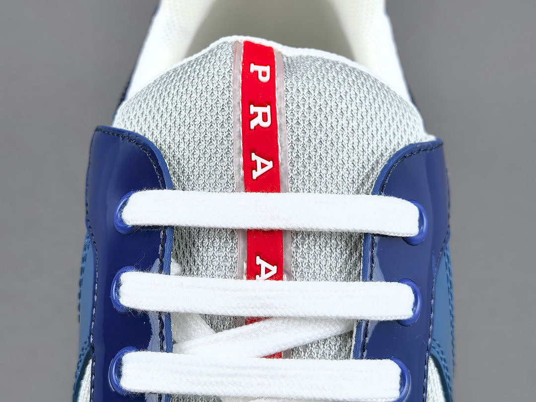 PR SNEAKER
