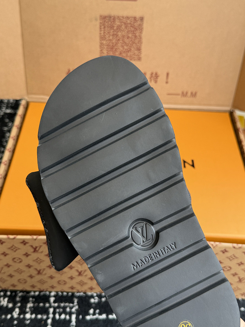 LOU1_TON SLIPPERS