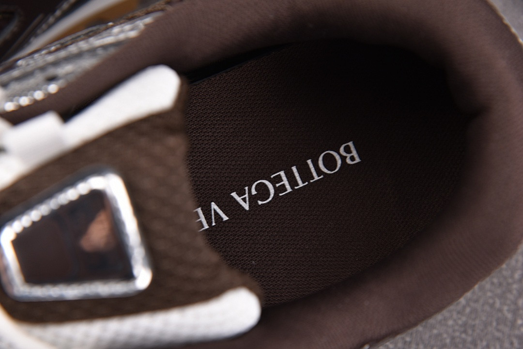 B0tt*ga Ven*ta Orbit Sneaker(CHOCOLATE BROWN)