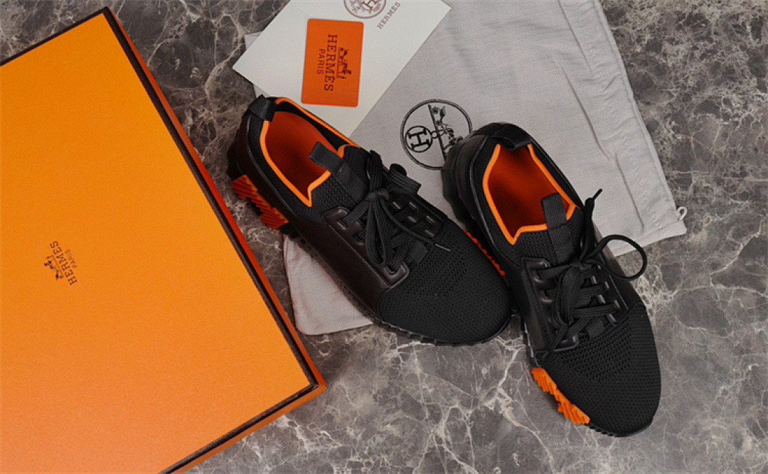 H*ER*MES SNEAKER