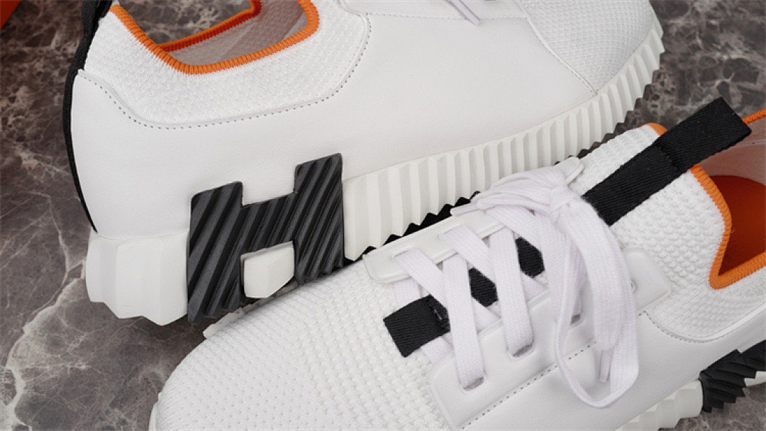 H*ER*MES SNEAKER