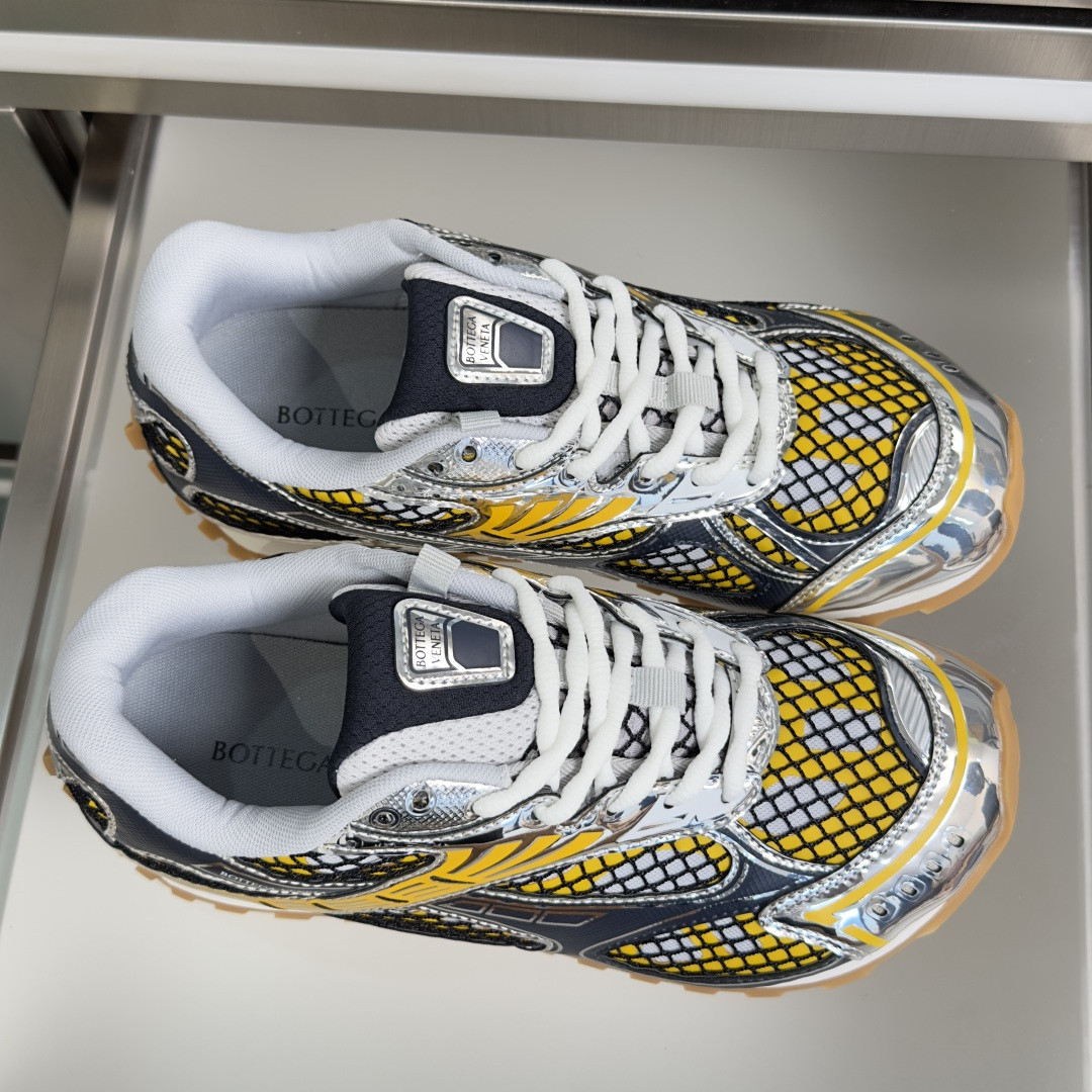 B0tt*ga Ven*ta Orbit Sneaker