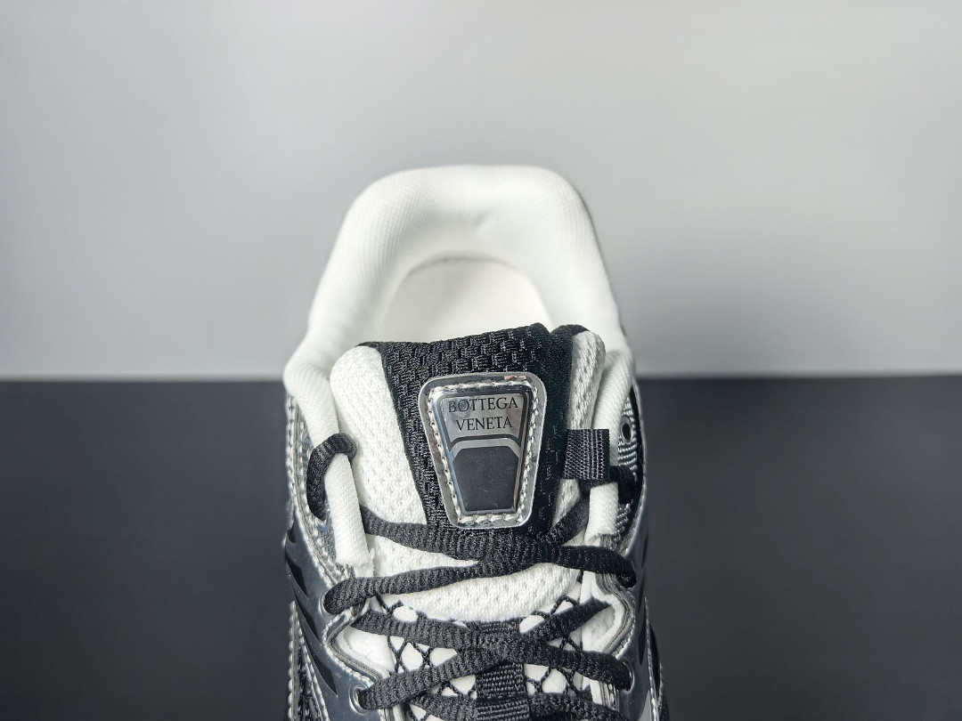 B0tt*ga Ven*ta Orbit Sneaker