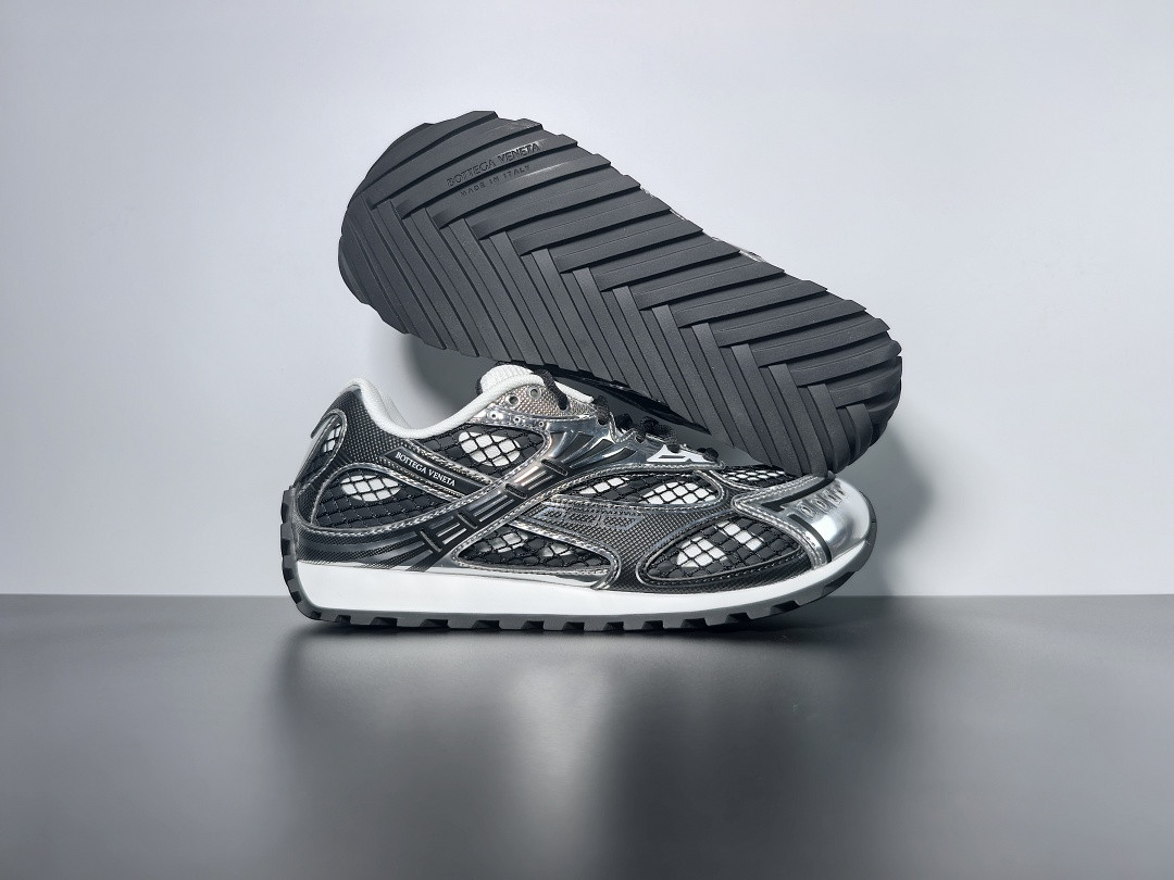 B0tt*ga Ven*ta Orbit Sneaker