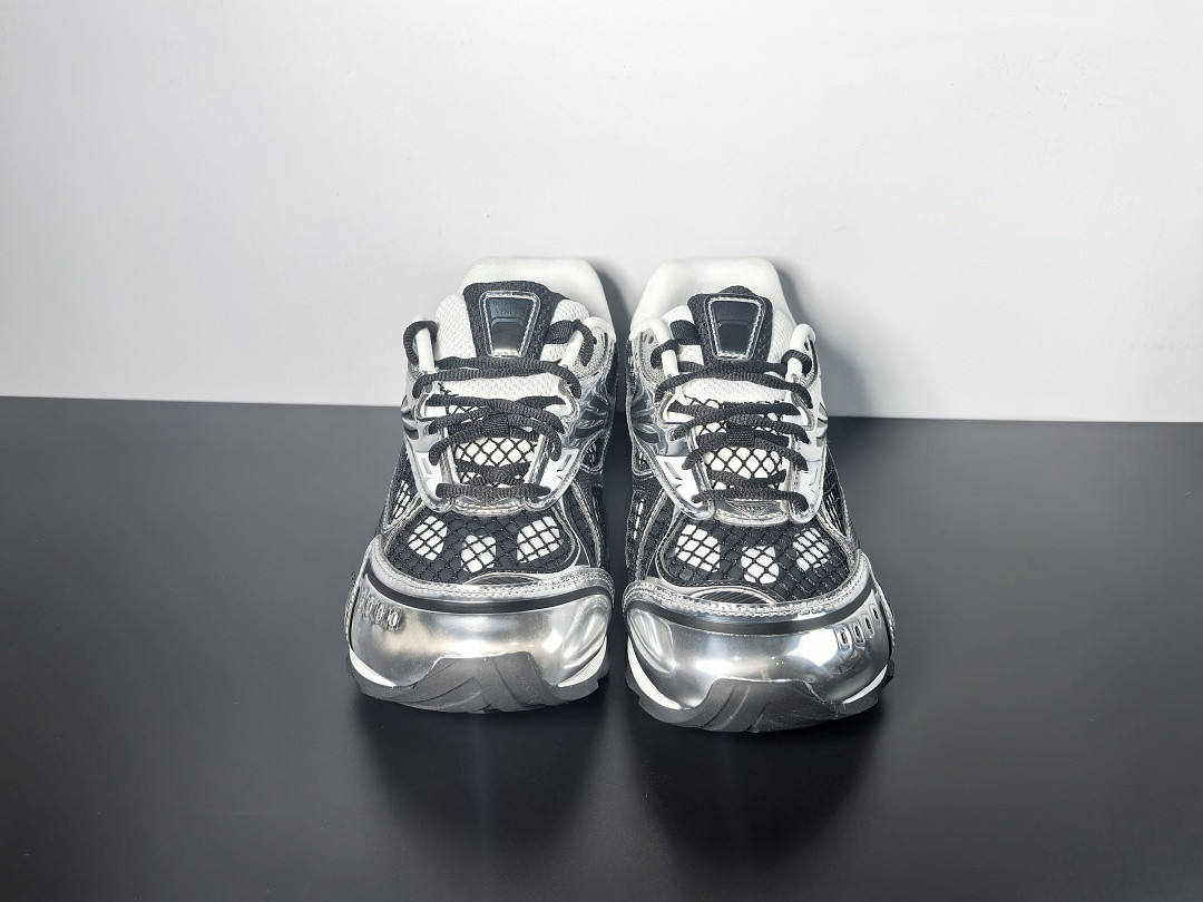 B0tt*ga Ven*ta Orbit Sneaker