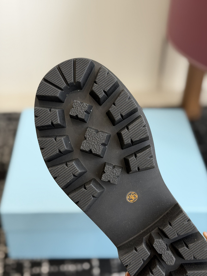 PR SNEAKER