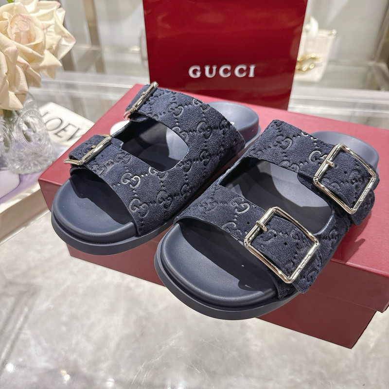 GUC LEATHER SLIDE