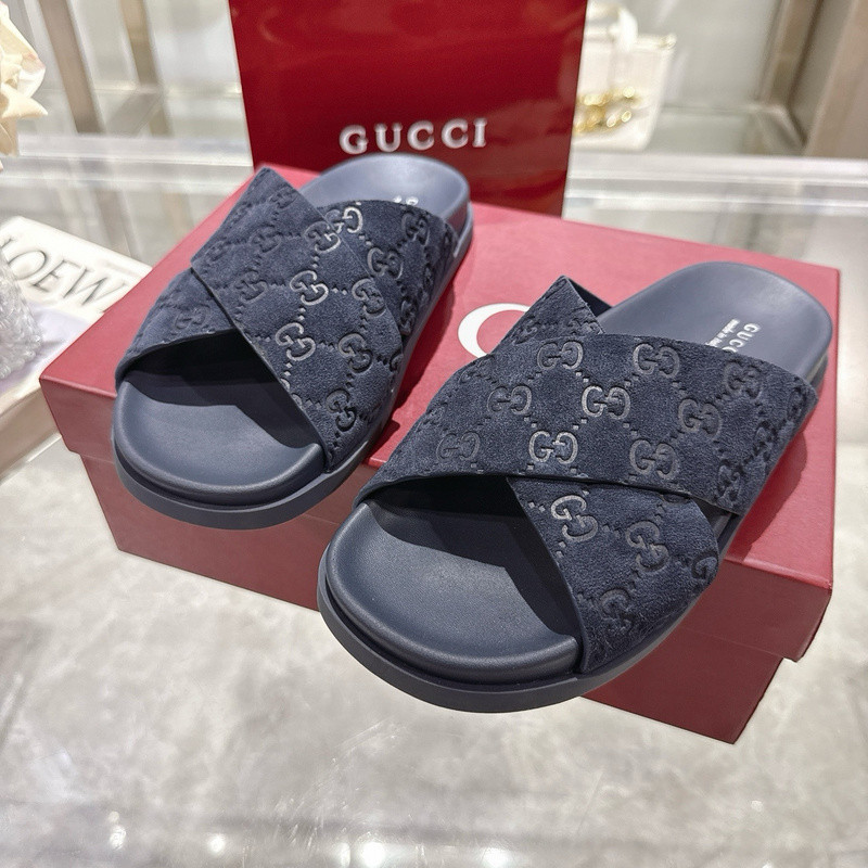 GUC LEATHER SLIDE