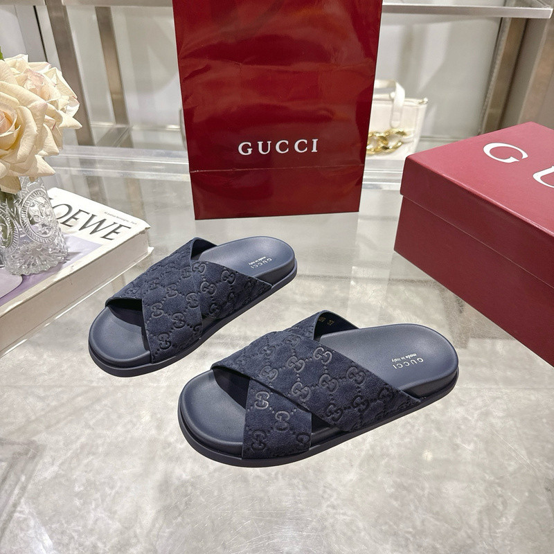 GUC LEATHER SLIDE