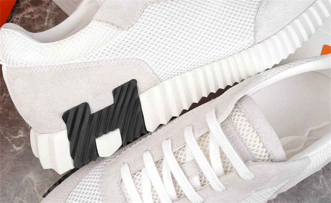 H*ER*MES SNEAKER