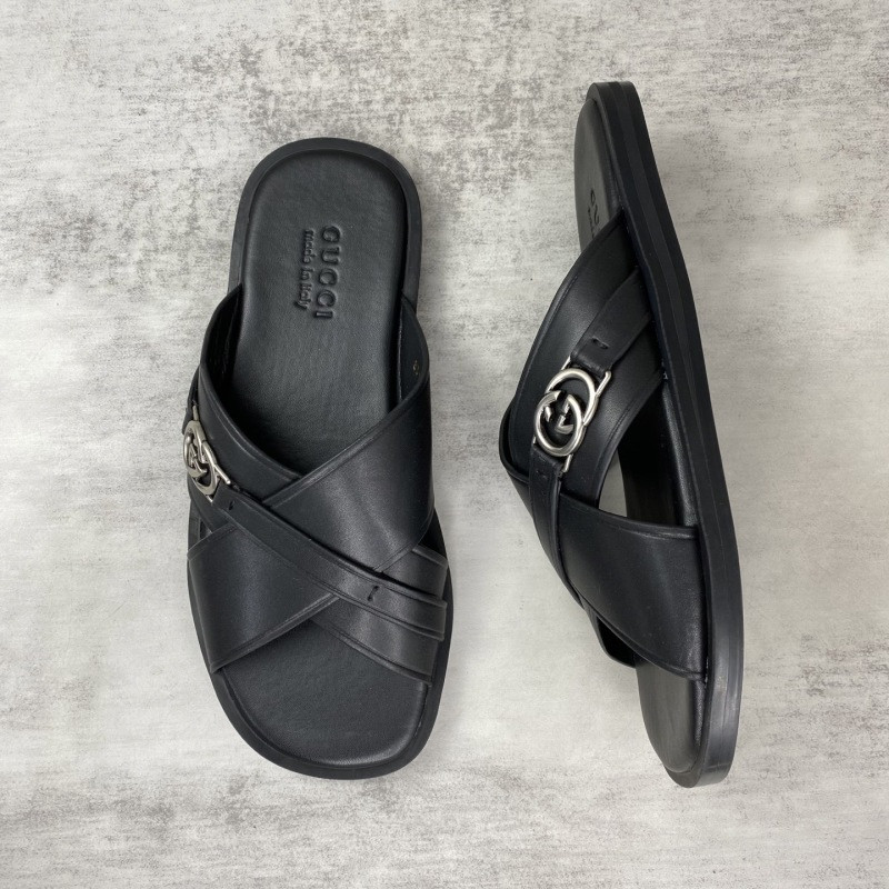 GUC LEATHER SLIDE