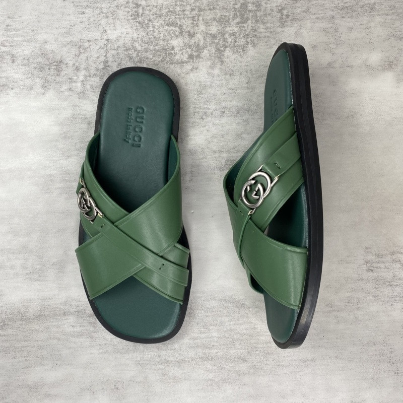 GUC LEATHER SLIDE
