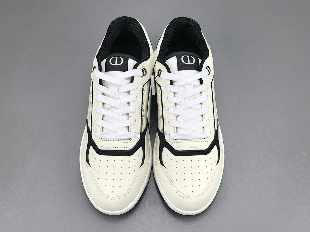 D10r SNEAKERS