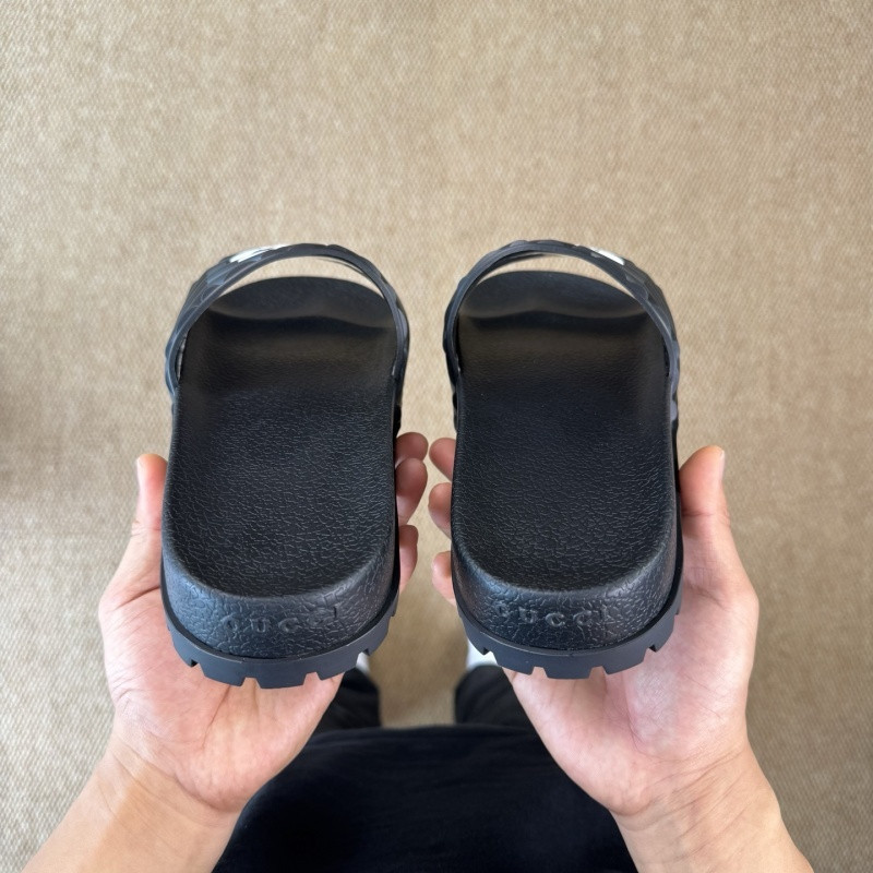 GUC LEATHER SLIDE