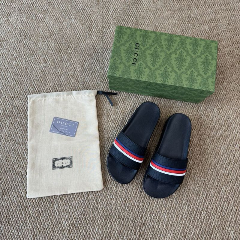 GUC LEATHER SLIDE