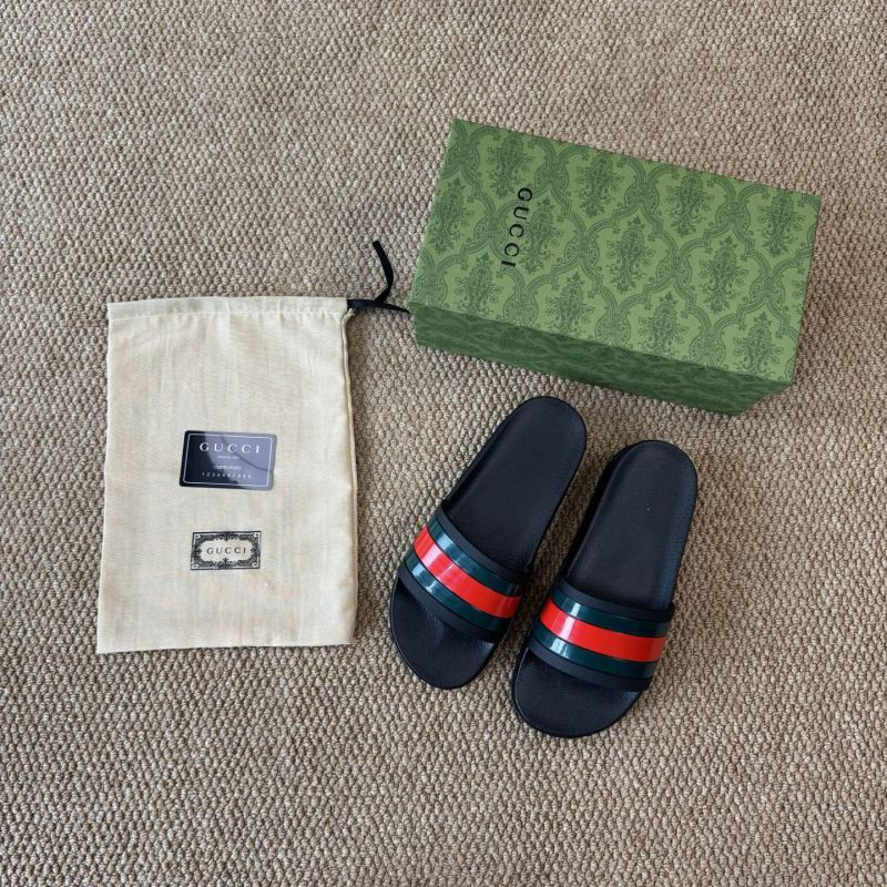 GUC LEATHER SLIDE