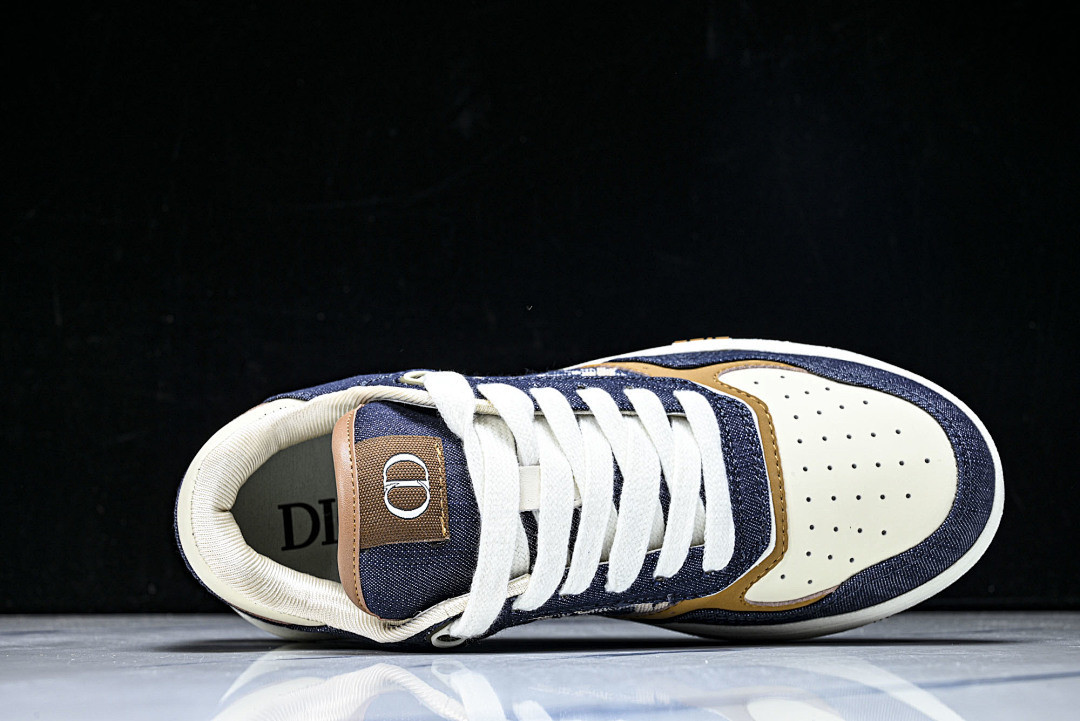 D10r SNEAKERS